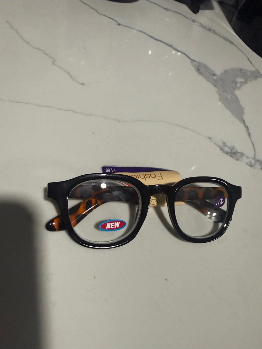 Black and Tortoiseshell Reading Glasses +1.00